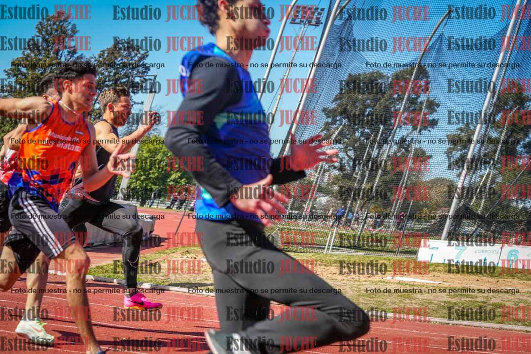 Fotos de los 200 m llanos de varones