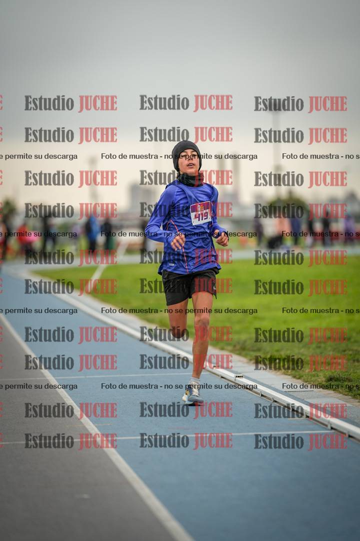 Fotos de los 2000 m llanos de mujeres U14 y U17 - varones U14