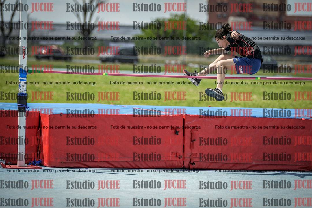 Fotos del salto en alto de varones - U12