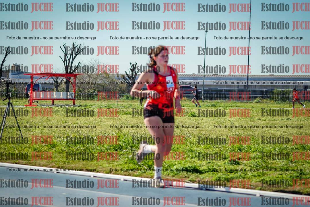 Fotos de los 5000 m llanos de mujeres y varones