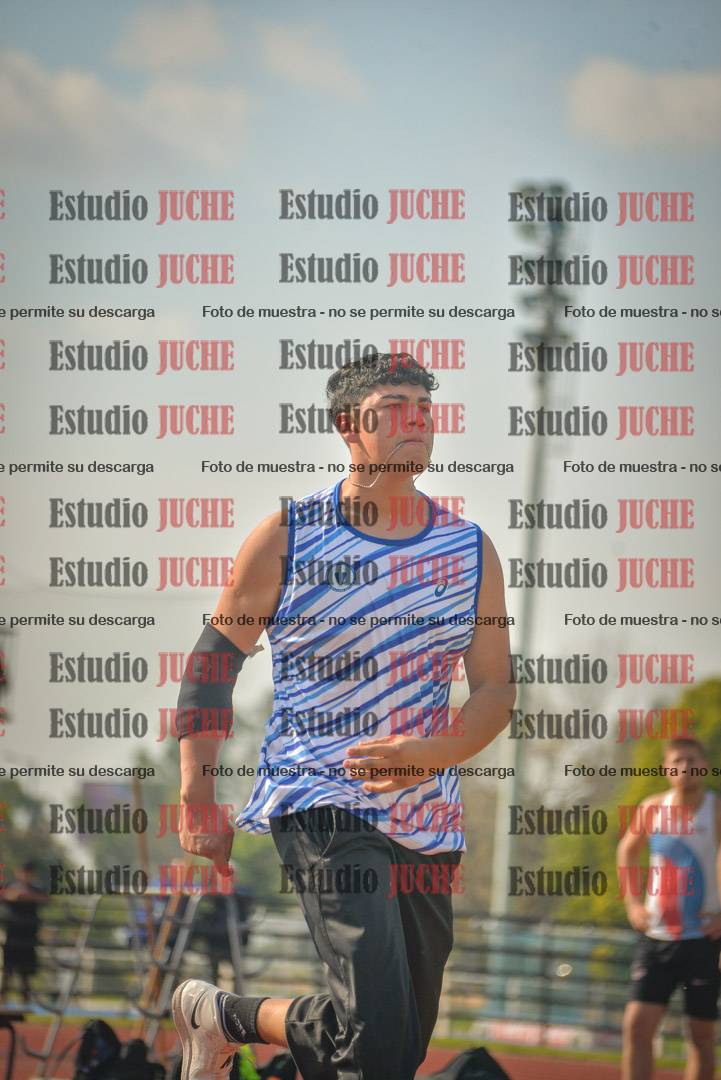 Fotos del lanzamiento de jabalina de varones
