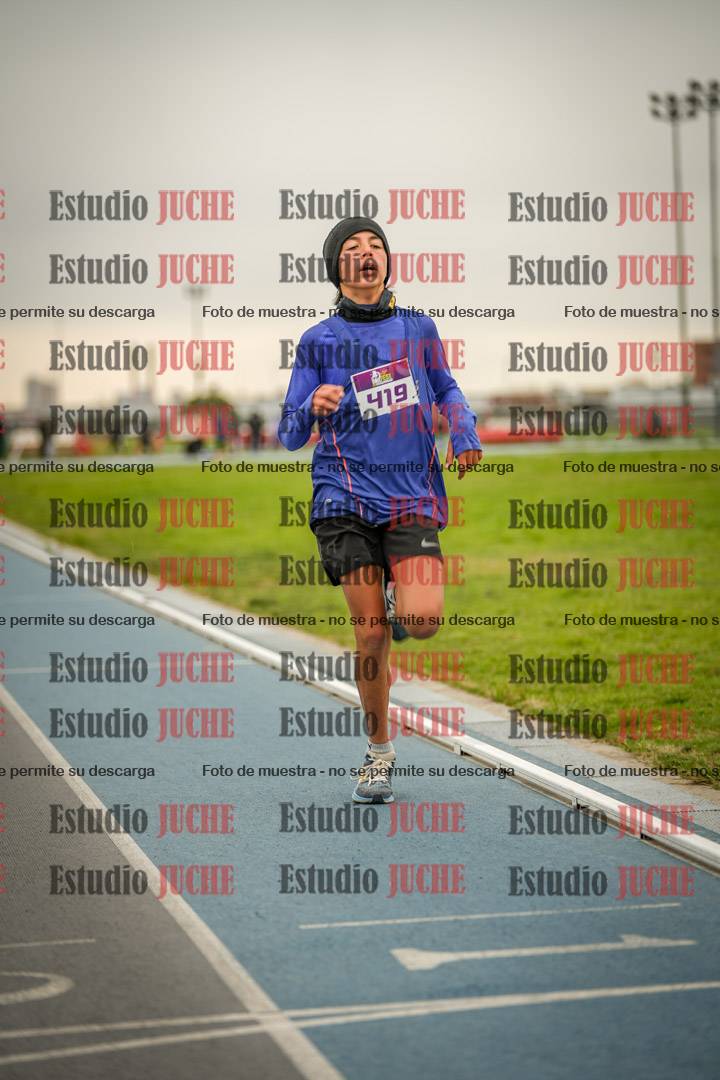 Fotos de los 2000 m llanos de mujeres U14 y U17 - varones U14