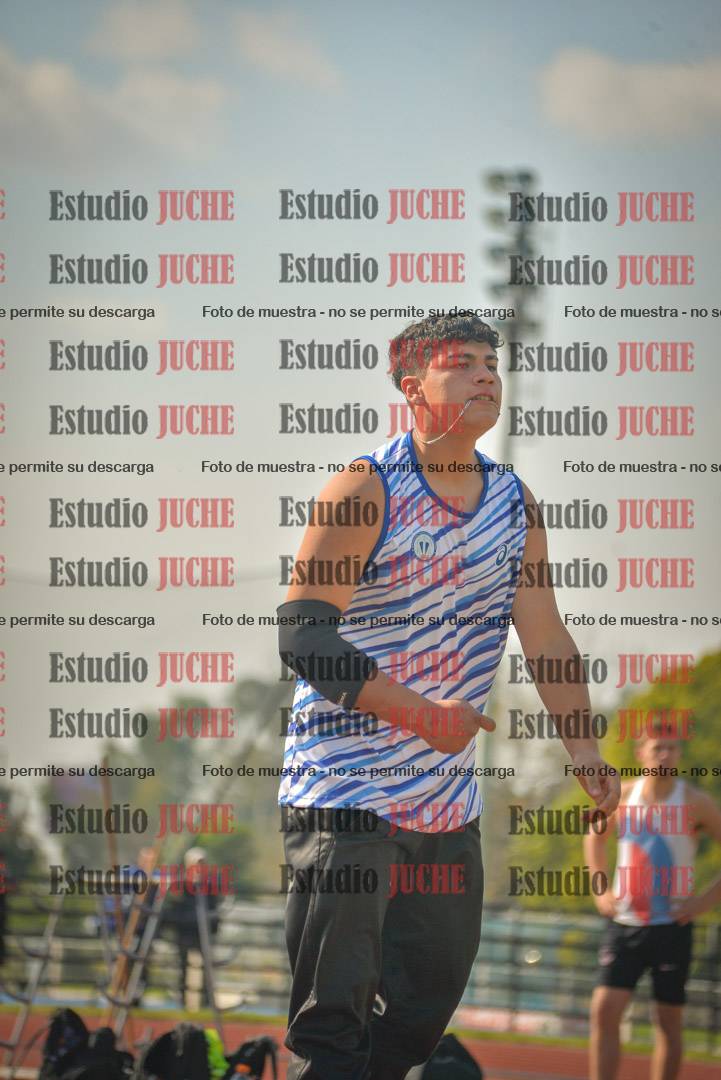 Fotos del lanzamiento de jabalina de varones