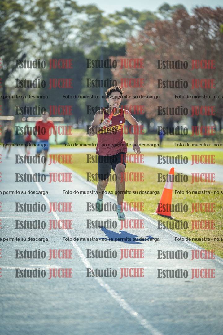 Fotos de las postas 4x200 m llanos de mujeres