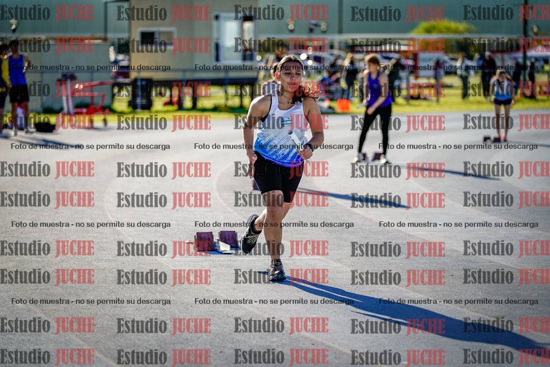 Fotos de las postas 5x80 m de mujeres