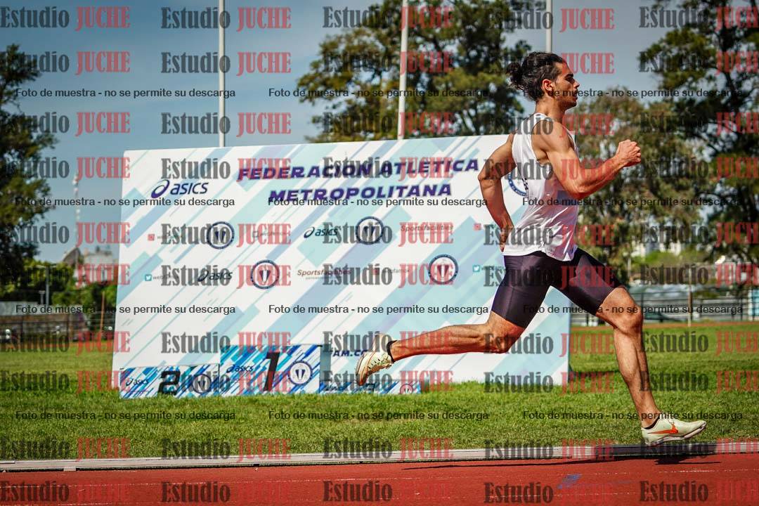 Fotos de los 800 m llanos de varones
