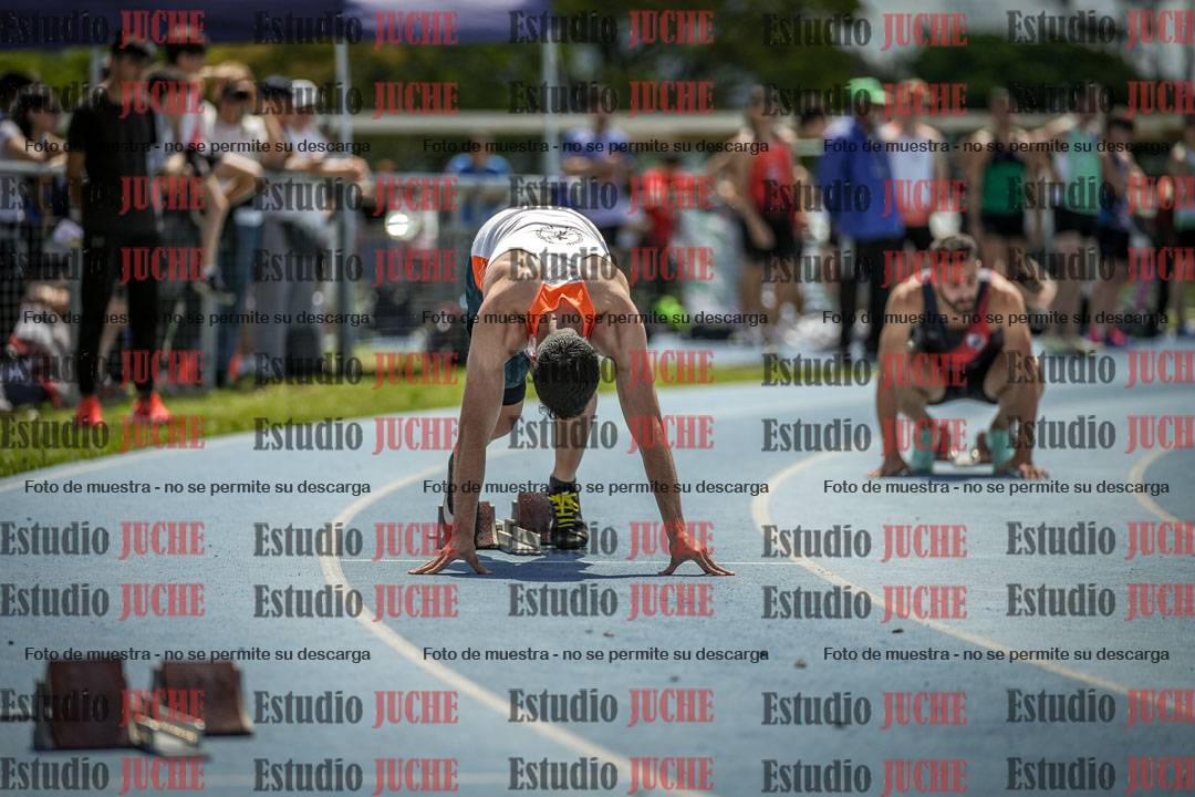 Fotos de los 400 m llanos de varones
