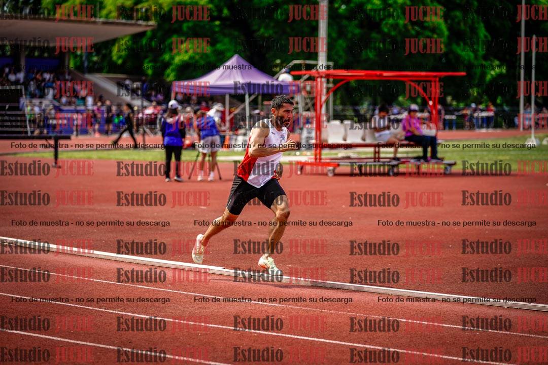 Fotos de los 400 m llanos de varones