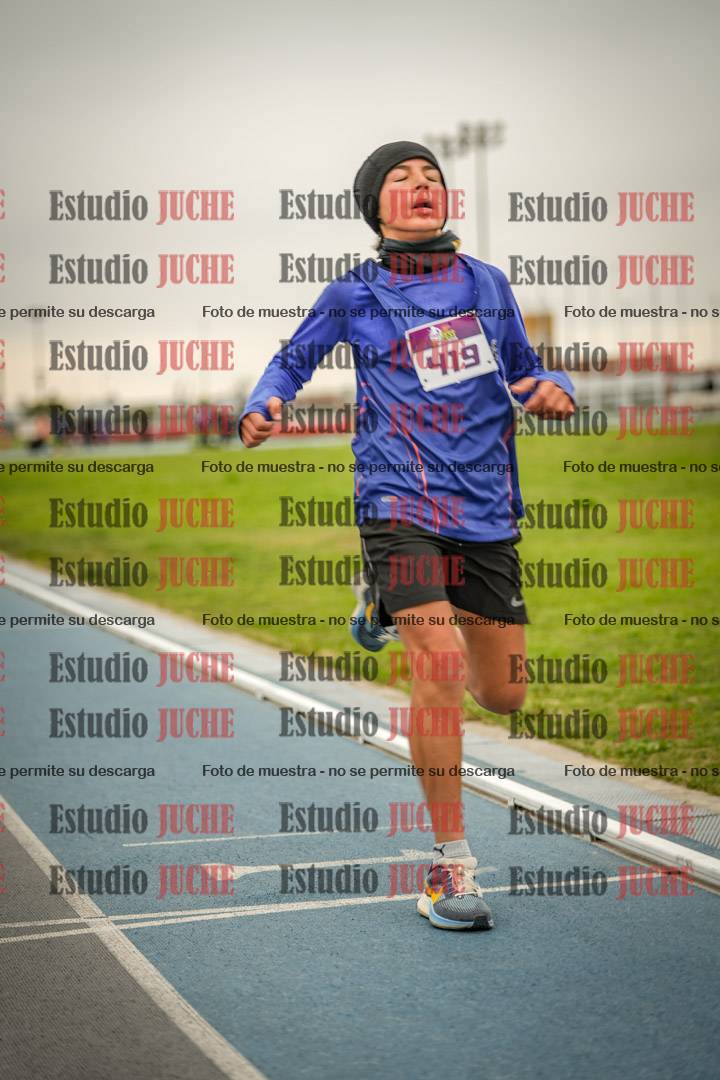 Fotos de los 2000 m llanos de mujeres U14 y U17 - varones U14