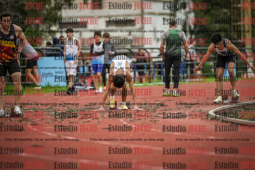Fotos de los 200 m llanos de varones