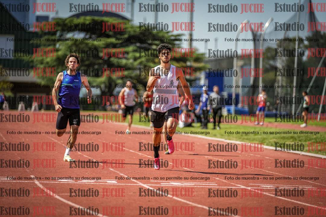 Fotos de los 400 m llanos de varones