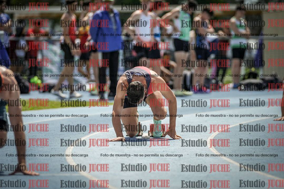 Fotos de los 400 m llanos de varones