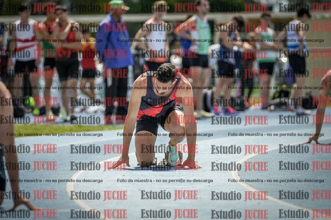 Fotos de los 400 m llanos de varones