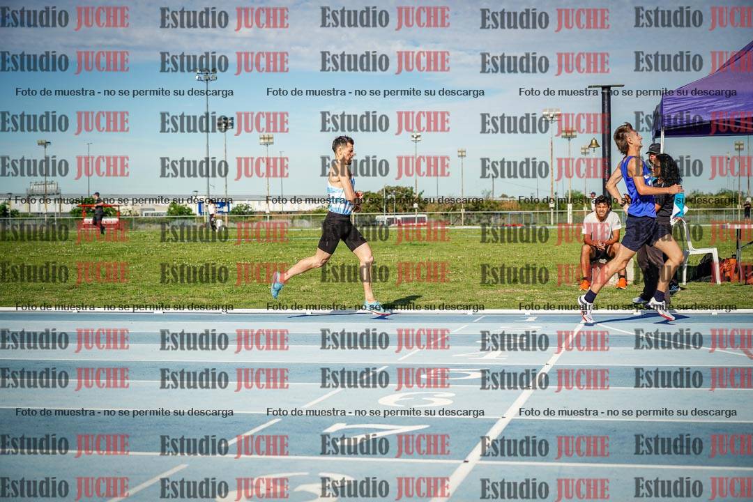 Fotos de los 1500 m llanos de varones