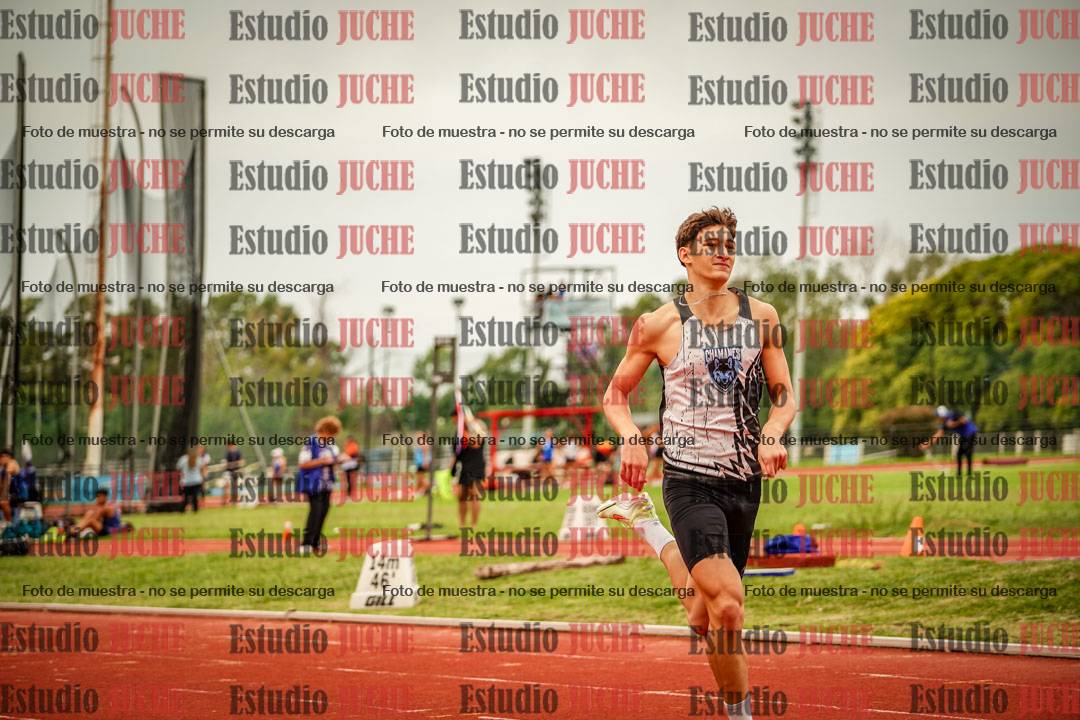 Fotos de los 400 m llanos de varones