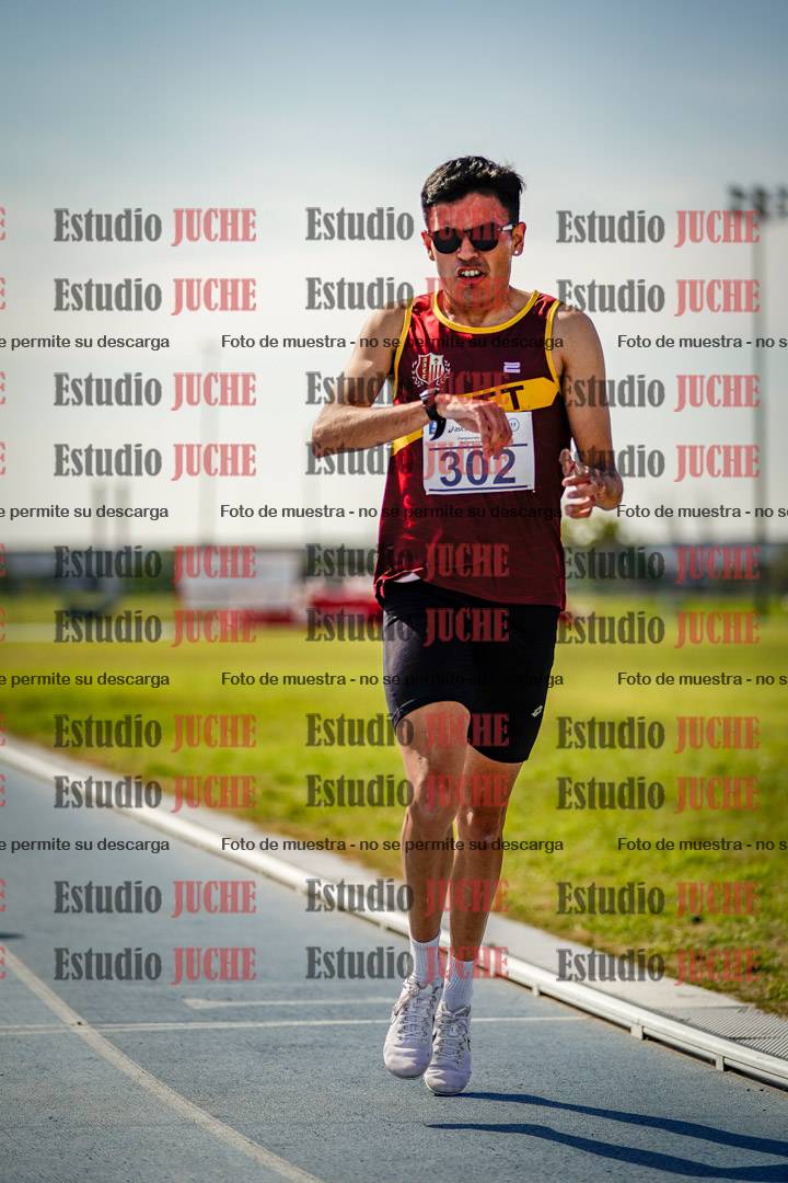 Fotos de los 3000 m llanos de varones