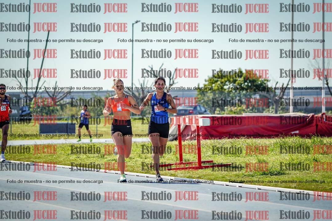 Fotos de los 5000 m llanos de mujeres y varones