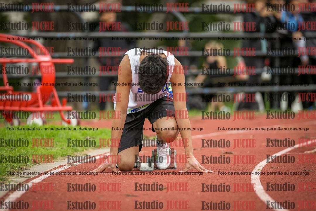 Fotos de los 200 m llanos de varones