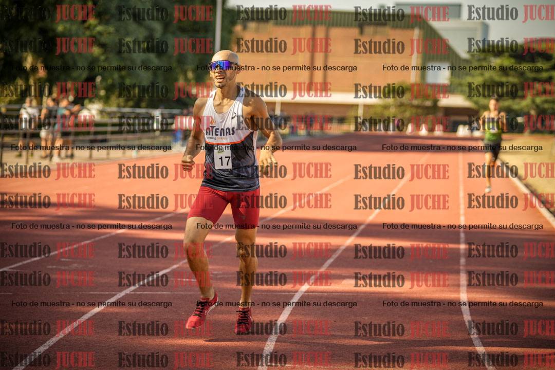 Fotos de los 800 m llanos de varones