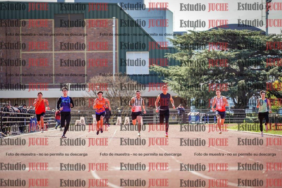 Fotos de los 200 m llanos de varones