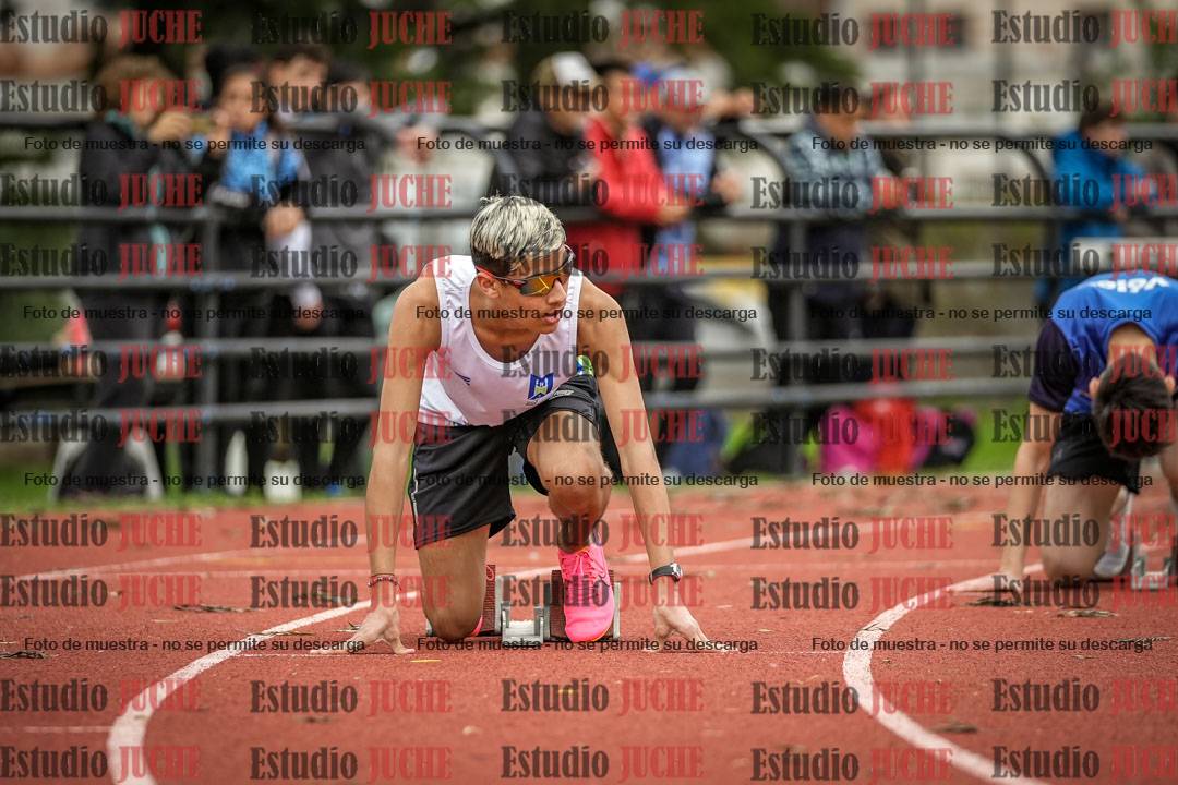 Fotos de los 200 m llanos de varones