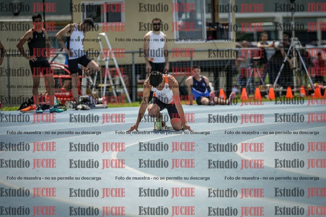 Fotos de los 400 m llanos de varones