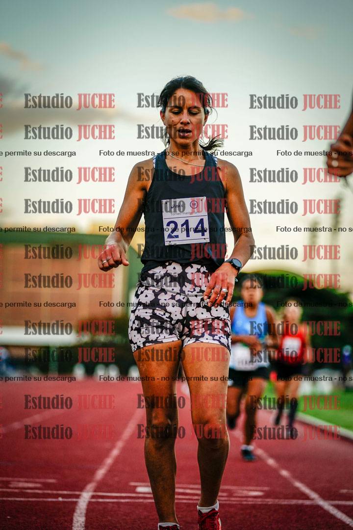 Fotos de los 1500 m llanos de mujeres