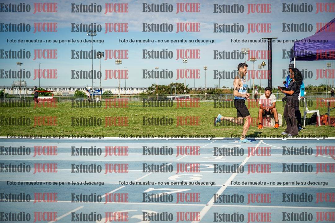 Fotos de los 1500 m llanos de varones