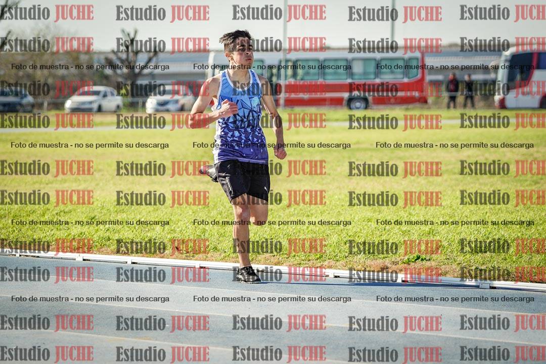 Fotos de los 400 m llanos de varones