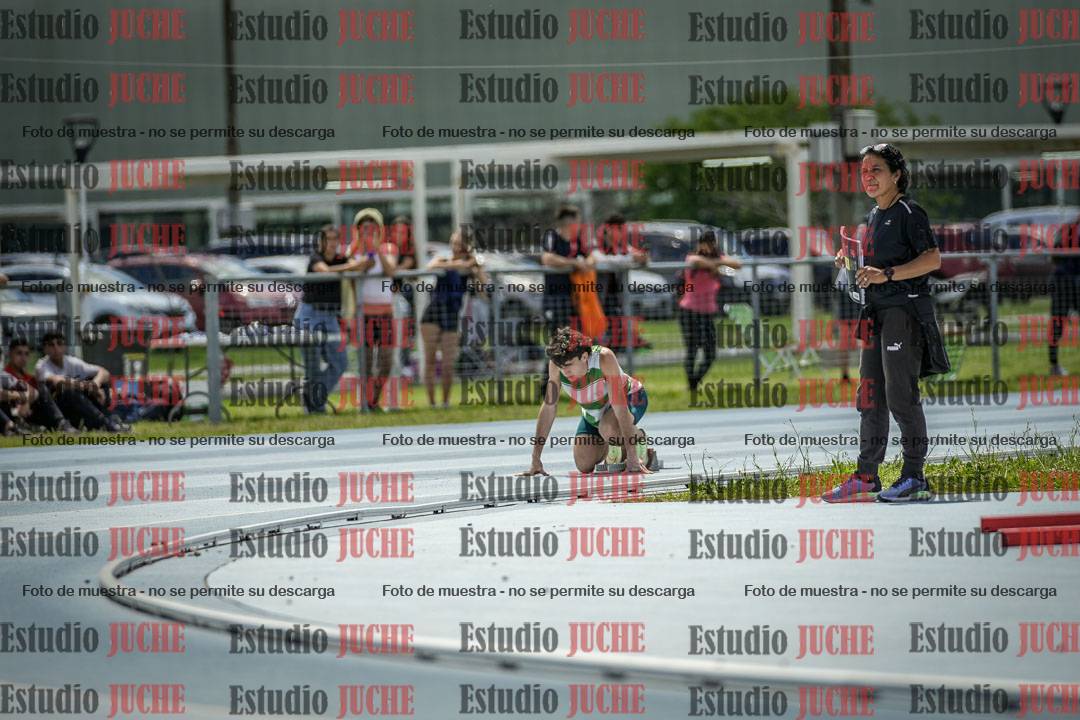 Fotos de los 400 m llanos de varones
