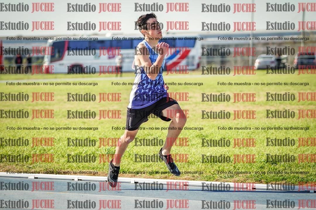 Fotos de los 400 m llanos de varones