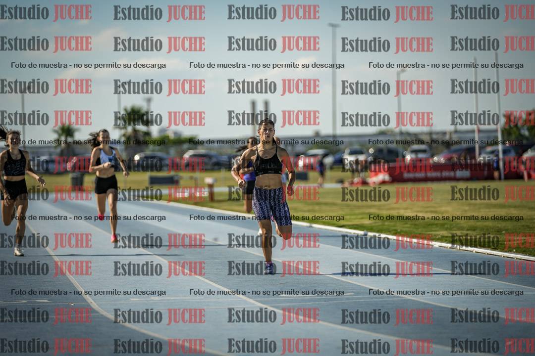 Fotos de los 400 m llanos de mujeres