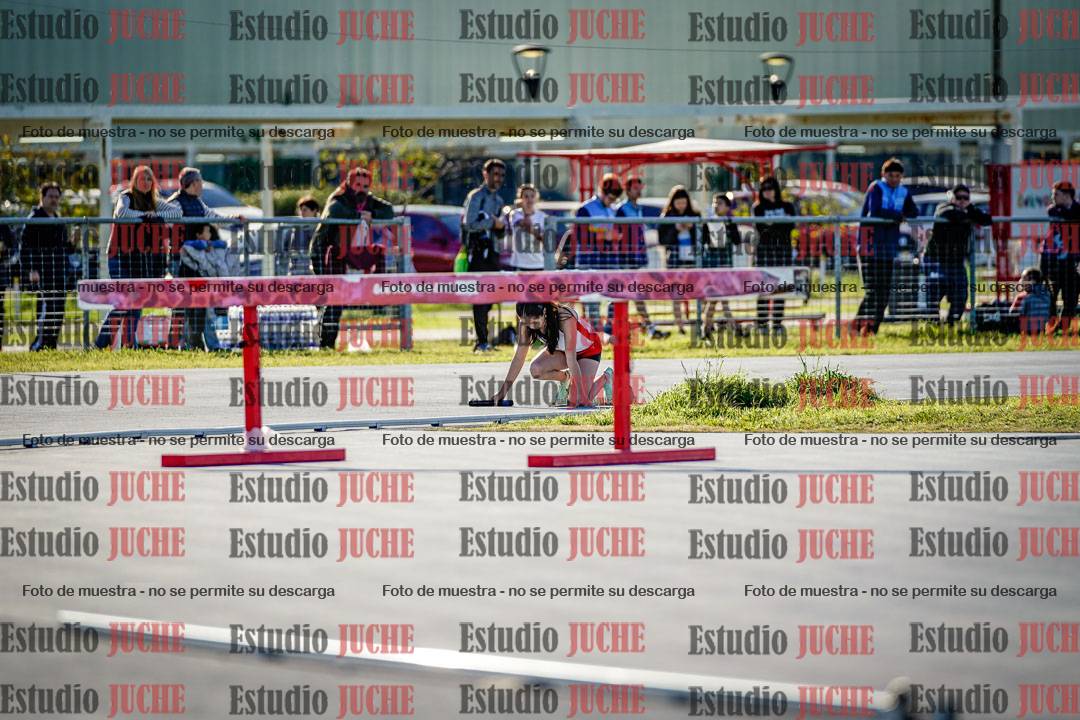 Fotos de las postas 5x80 m de mujeres