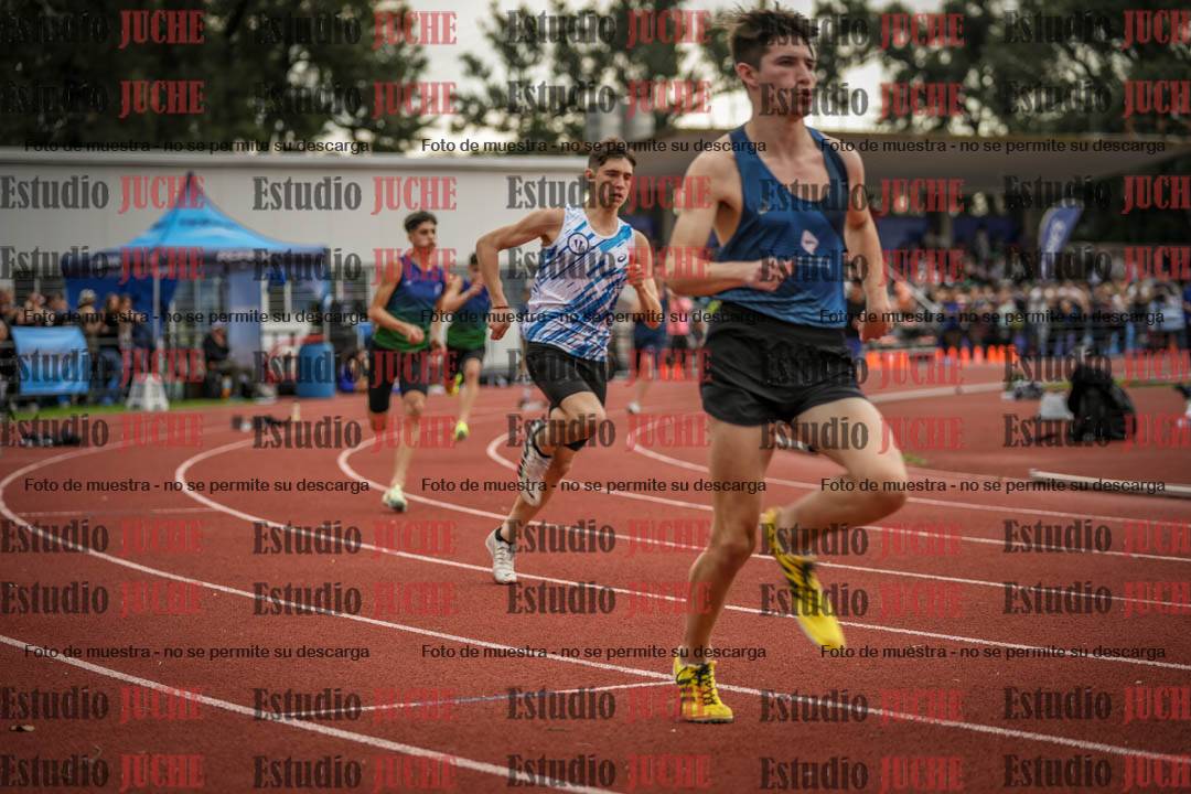 Fotos de los 400 m llanos de varones - FINAL