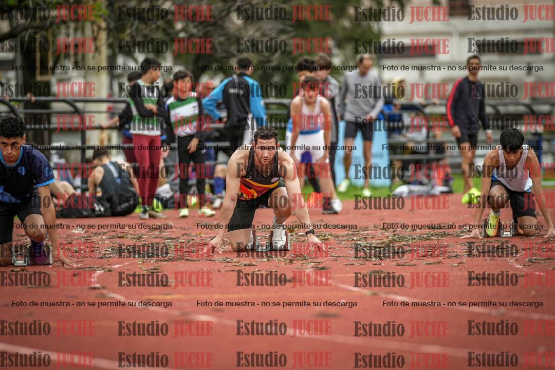 Fotos de los 200 m llanos de varones