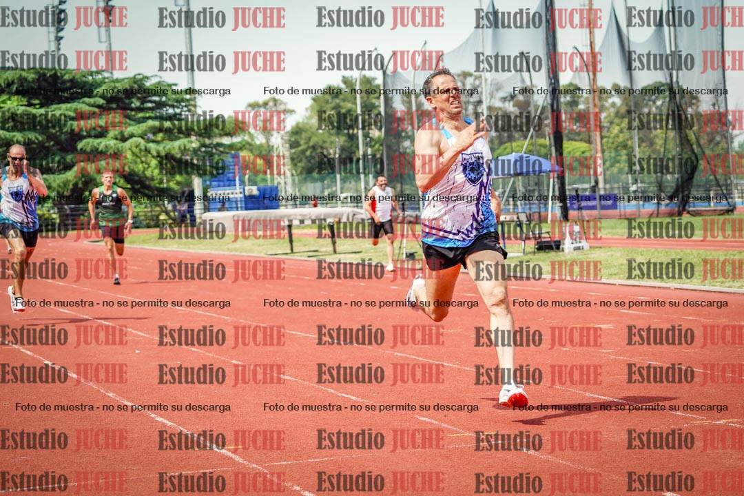 Fotos de los 400 m llanos de varones