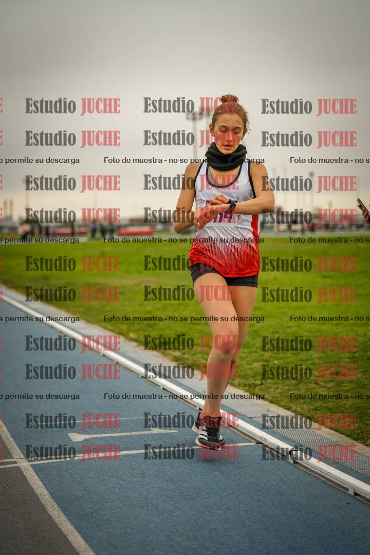 Fotos de los 2000 m llanos de mujeres U14 y U17 - varones U14