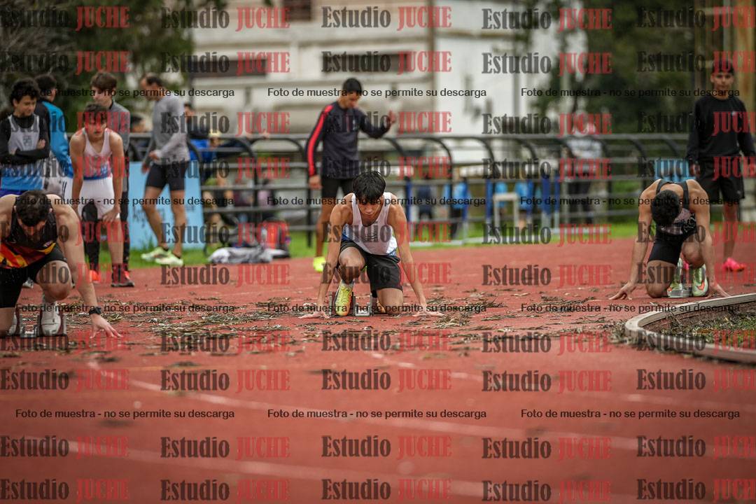 Fotos de los 200 m llanos de varones
