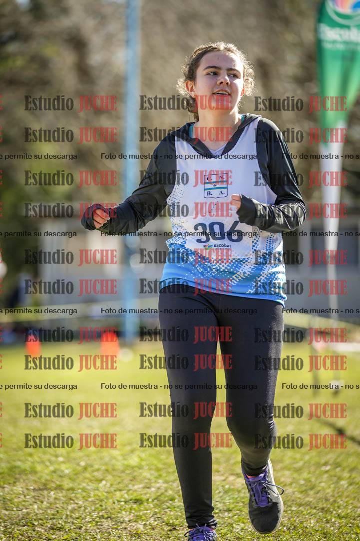 Fotos de la llegada del cross de 1500 m