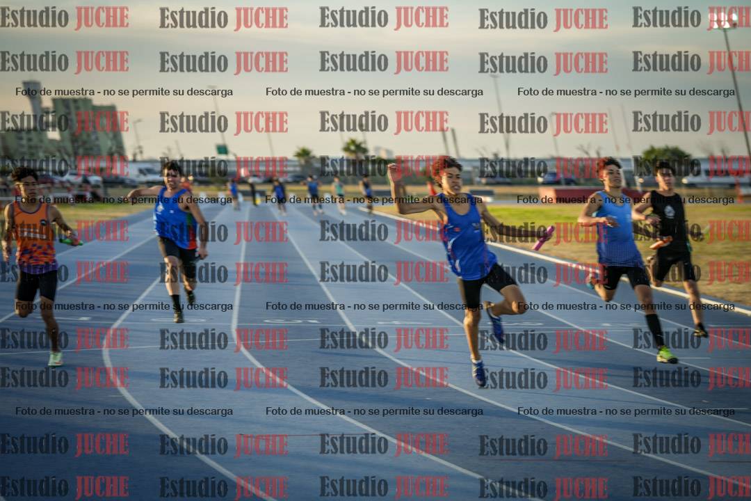 Fotos de las Postas 4x100 m de varones