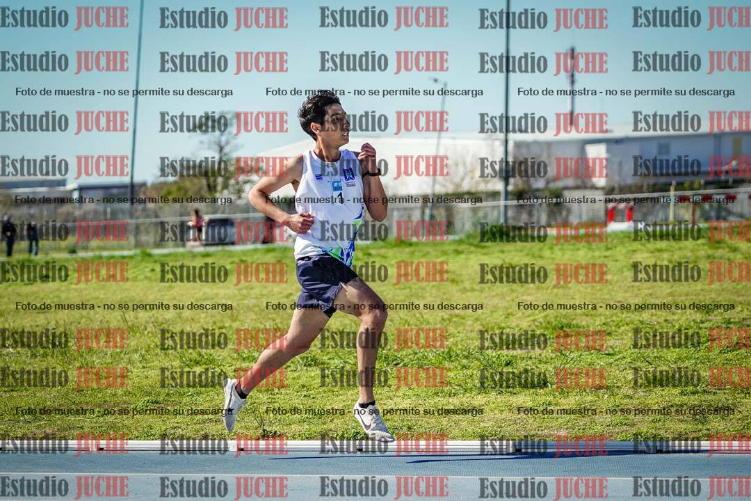 Fotos de los 5000 m llanos de mujeres y varones