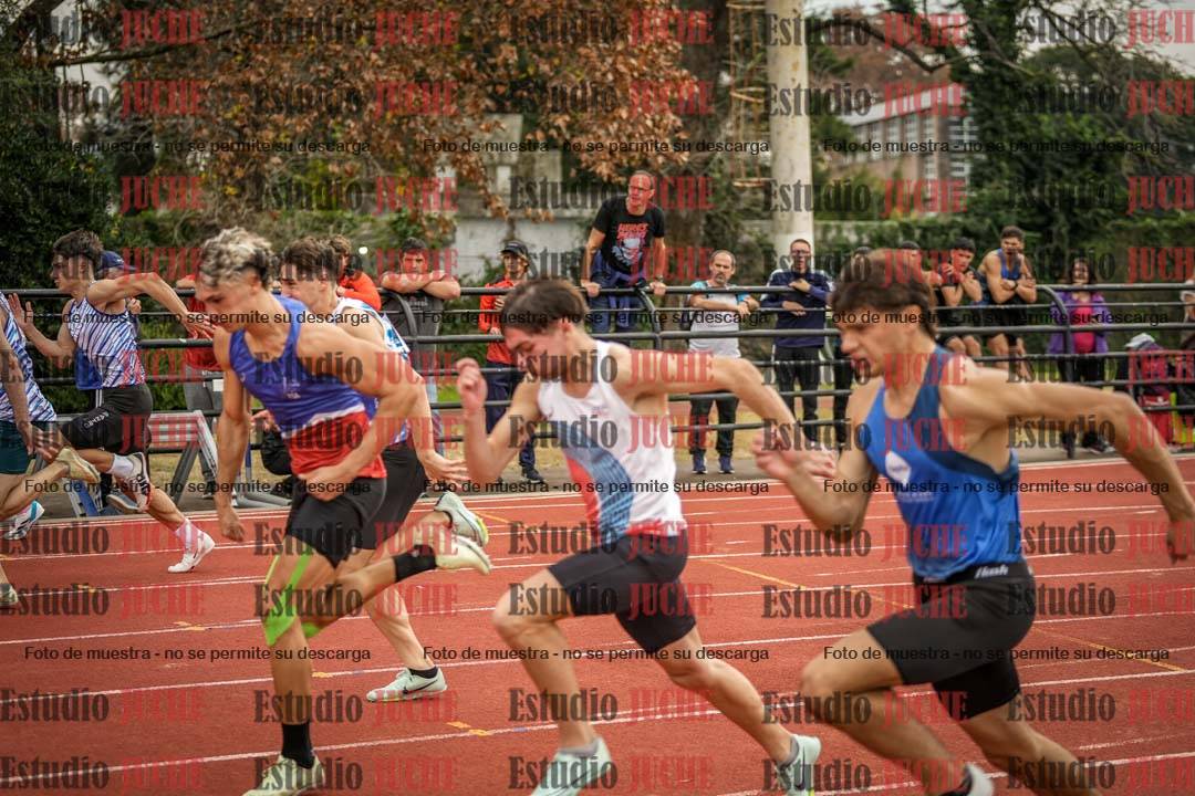Fotos de los 100 m llanos de varones - FINAL