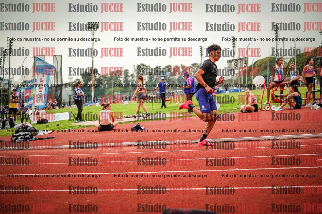 Fotos de los 400 m llanos de varones - FINAL