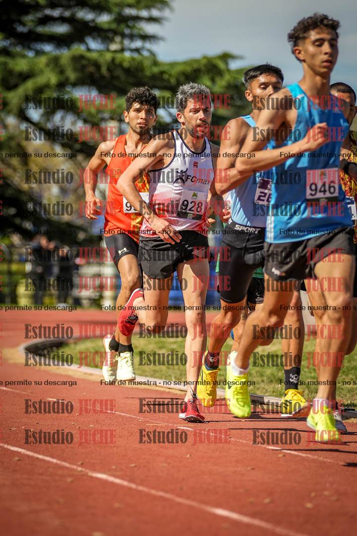 Fotos de los 5000 m llanos de varones