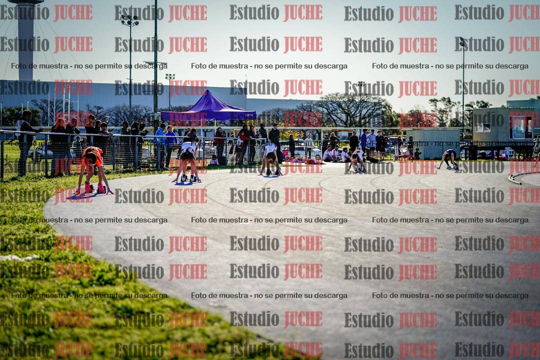 Fotos de las postas 5x80 m de mujeres