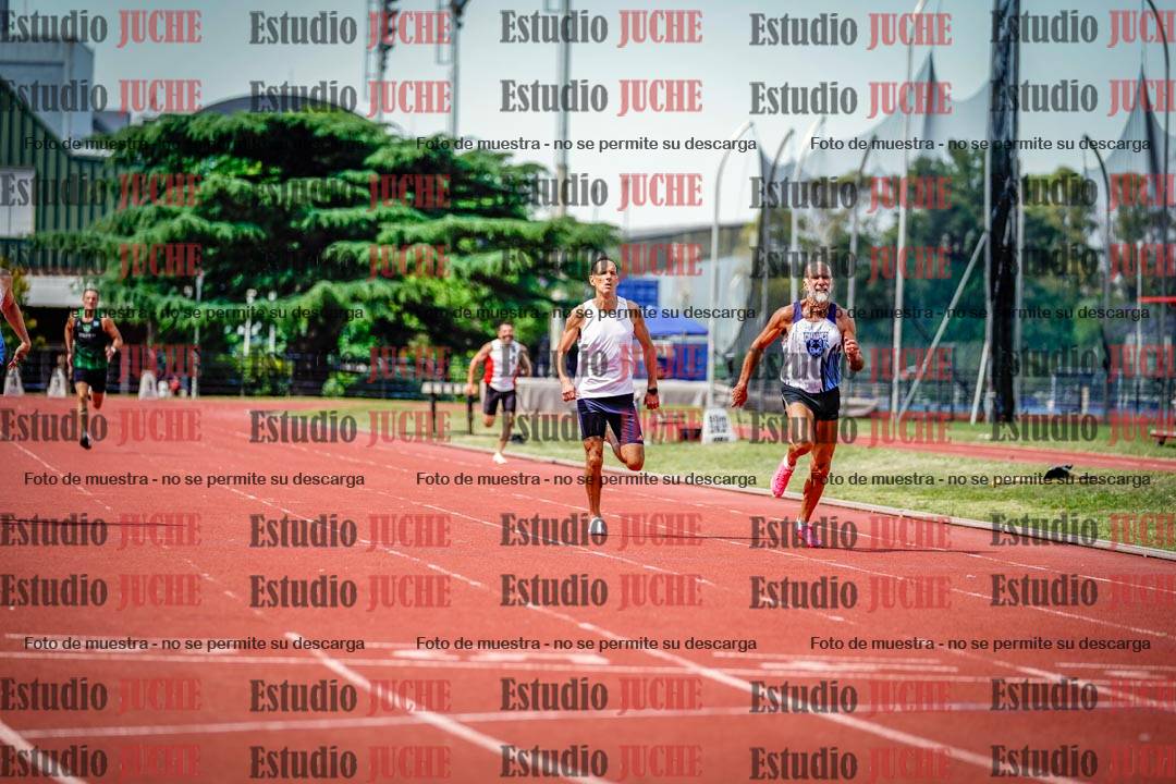 Fotos de los 400 m llanos de varones