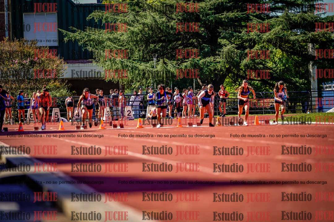 Fotos de los 80 m de mujeres