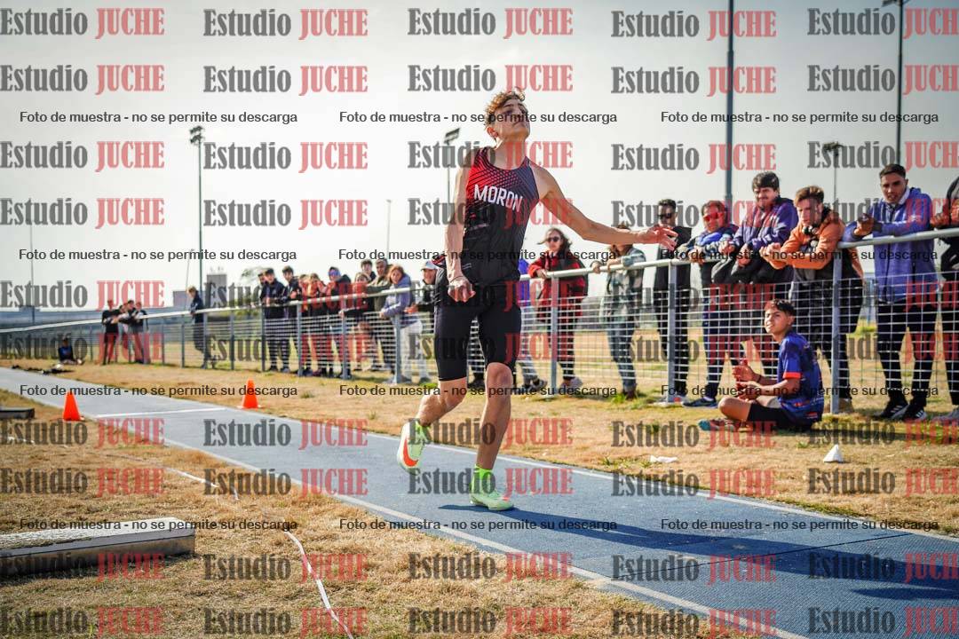 Fotos del salto triple de varones