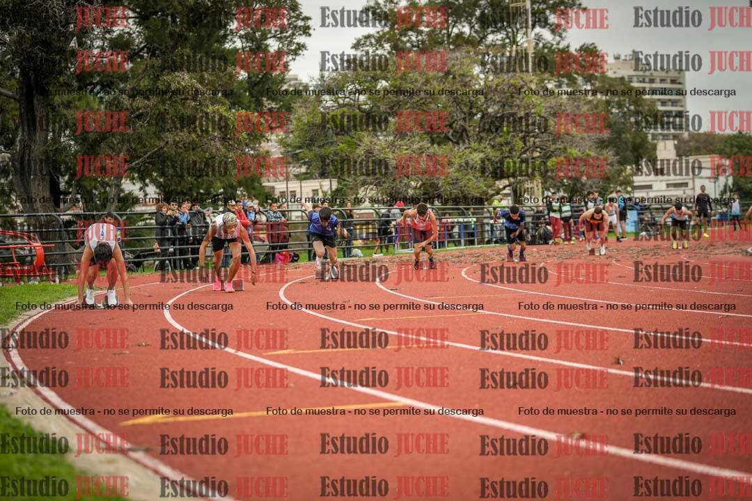 Fotos de los 200 m llanos de varones