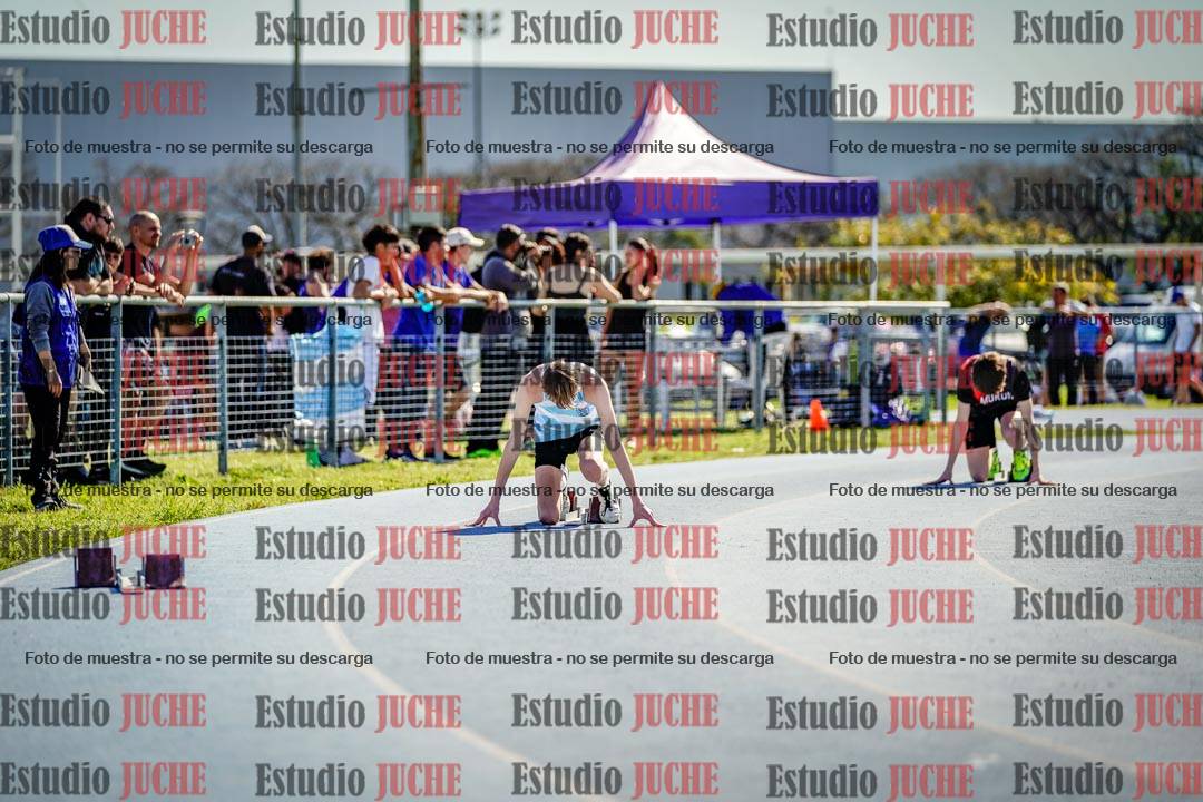 Fotos de los 400 m llanos de varones
